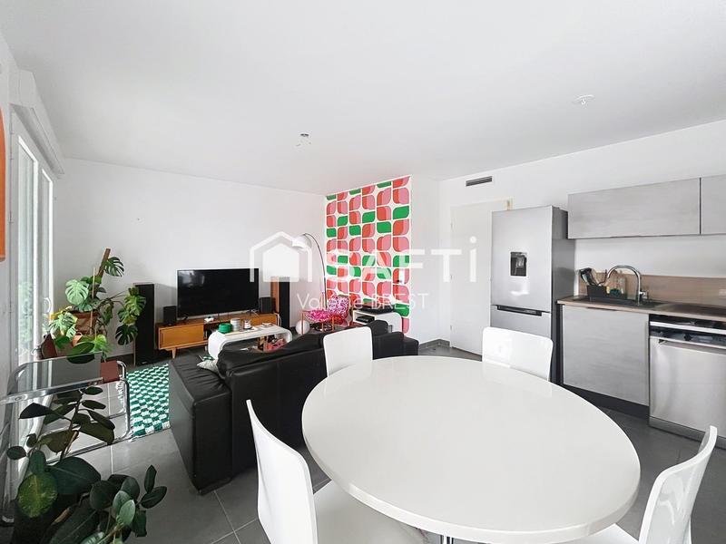 Appartement - 60 m² - 3 pièces