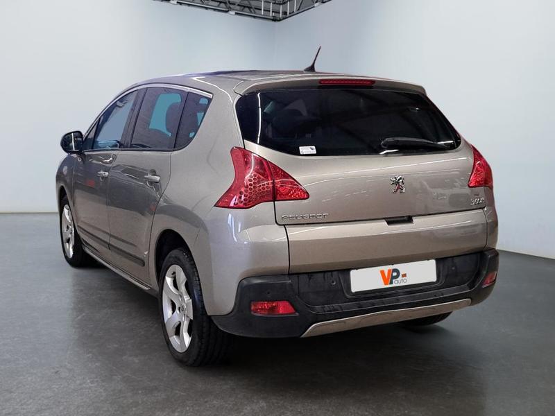 Peugeot 3008 1.6 HDi 16v 112ch Fap Bmp6 Blue Lion Premium
