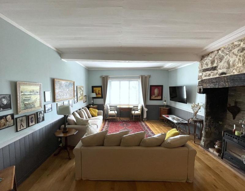 Maison - 204 m² - 5 pièces