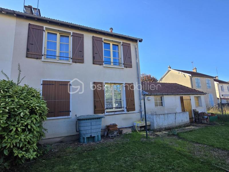 Maison de ville - 72 m² - 4 pièces