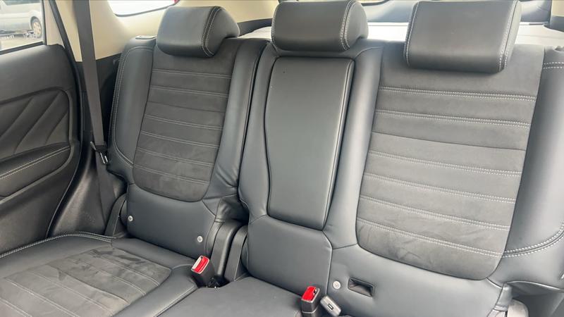 Mitsubishi Outlander III 2.4 Phev 135 4wd Bva Intense