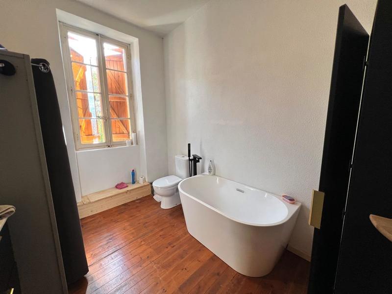 Maison de village - 120 m² - 5 pièces