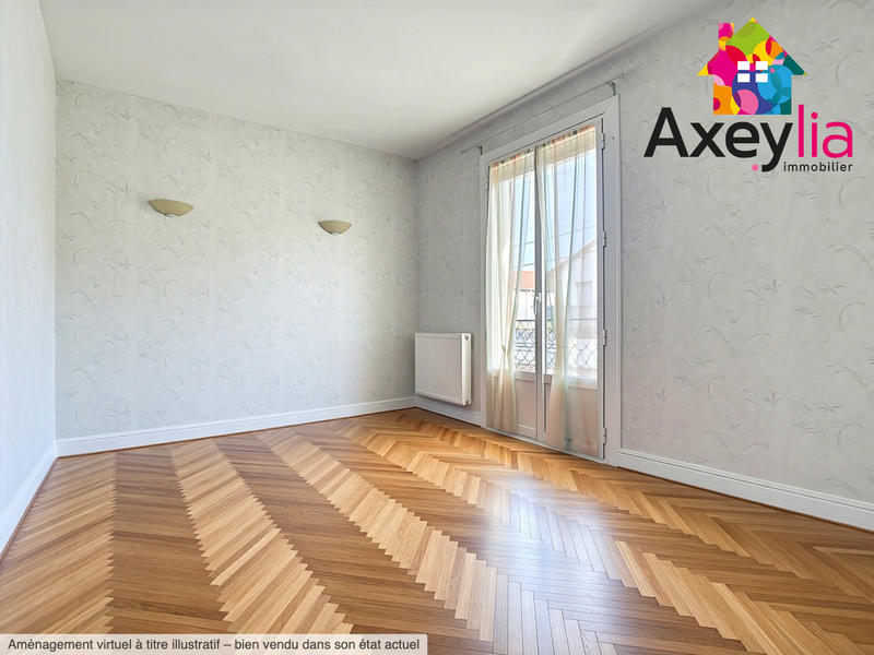 Maison - 99 m² - 5 pièces