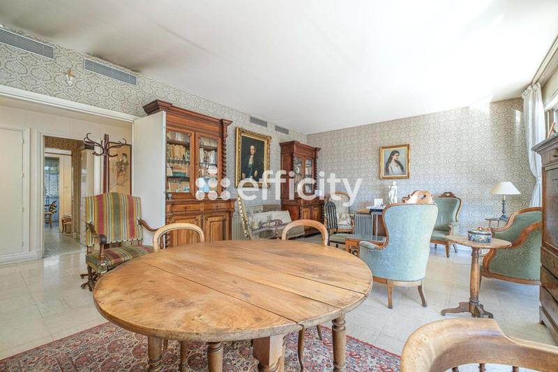 Appartement - 92 m² - 3 pièces