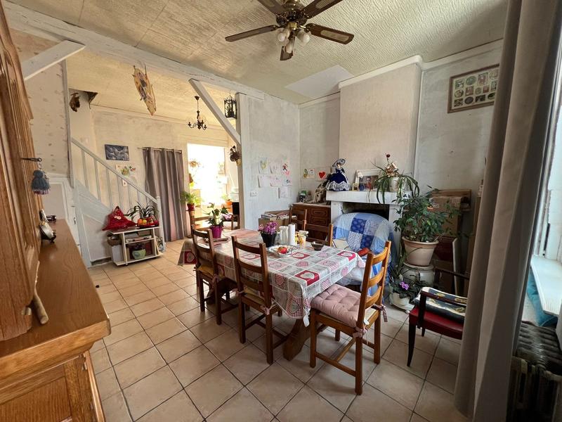 Maison - 80 m² - 4 pièces