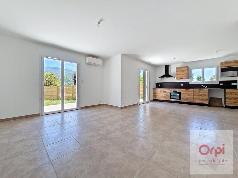 Villa - 84 m² - 4 pièces