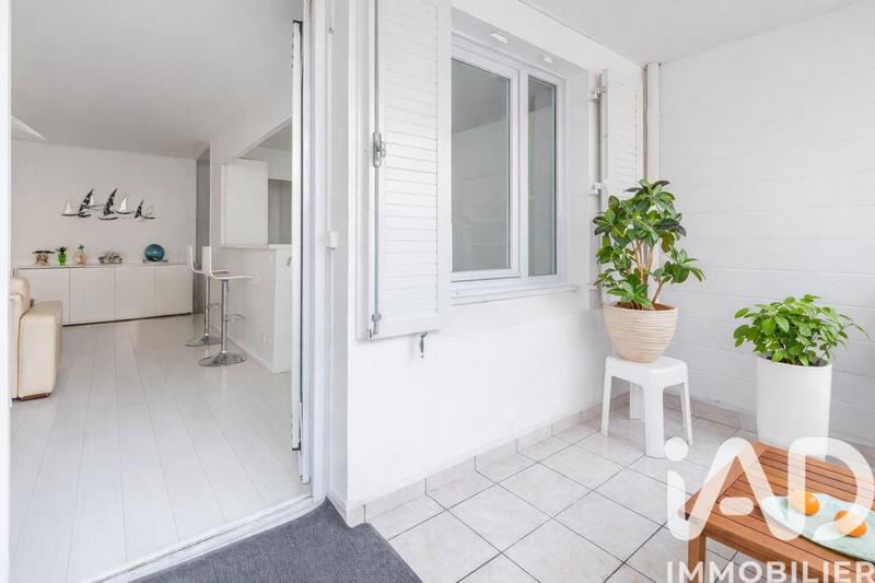 Appartement - 79 m² - 4 pièces