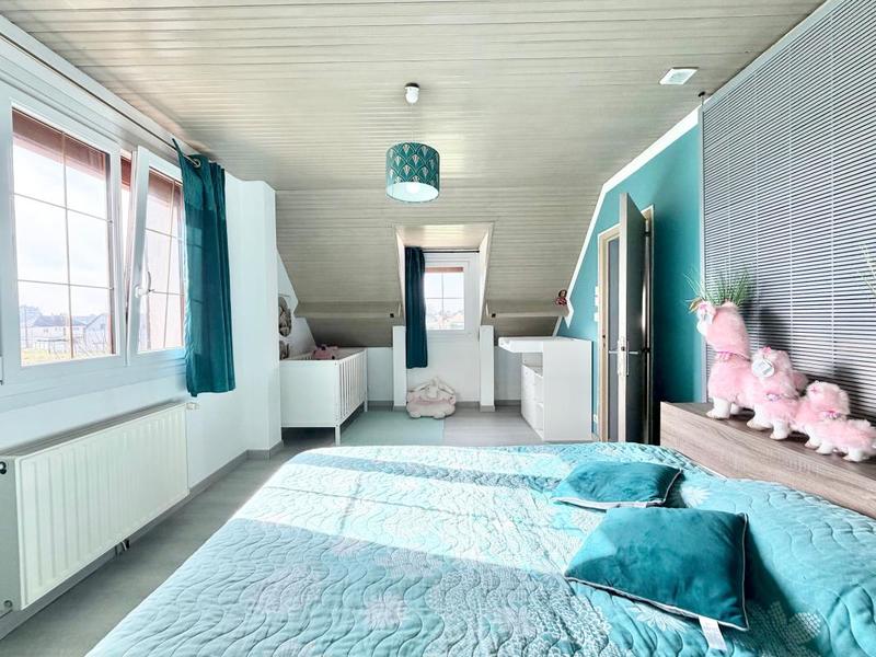 Maison - 163 m² - 7 pièces