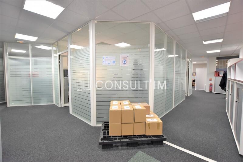 Local d'activité / Entrepôt - 217 m²