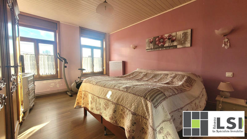 Maison - 141 m² - 9 pièces