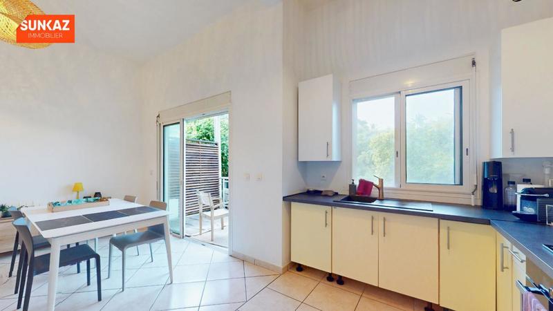 Maison - 82 m² - 3 pièces