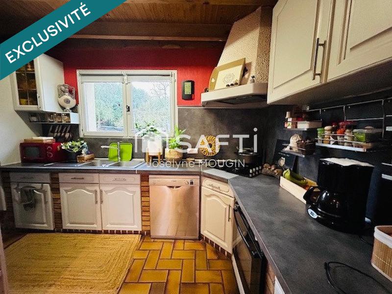 Maison - 270 m² - 9 pièces