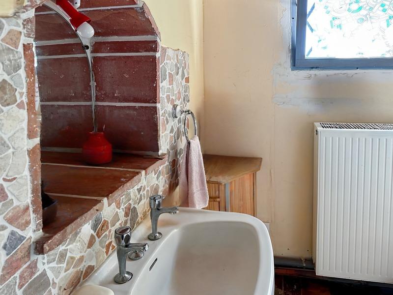 Maison - 221 m² - 6 pièces