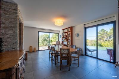 Villa - 283 m² - 7 pièces