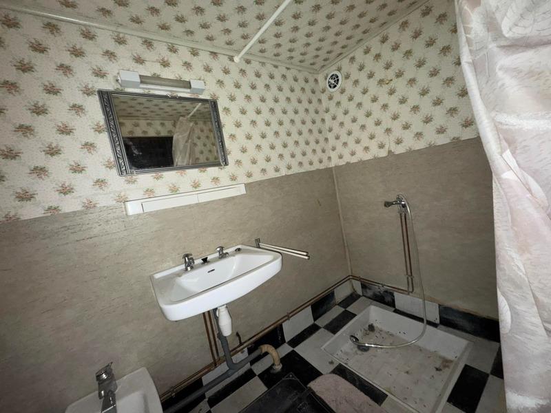 Maison - 257 m² - 11 pièces