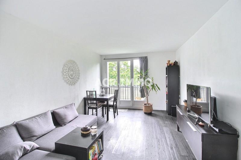 Appartement - 70 m² - 4 pièces