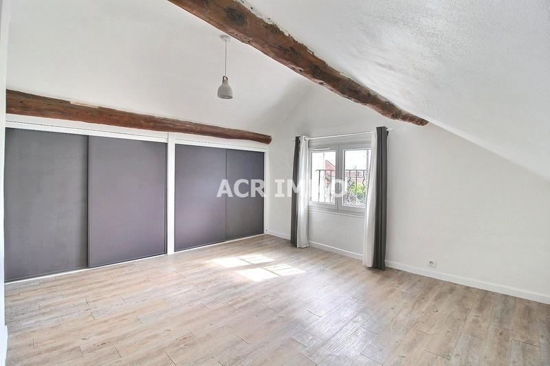 Maison - 185 m² - 6 pièces