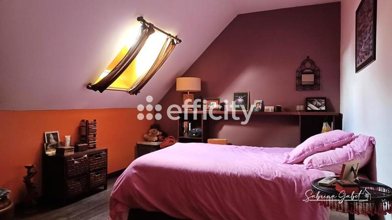 Maison - 133 m² - 8 pièces