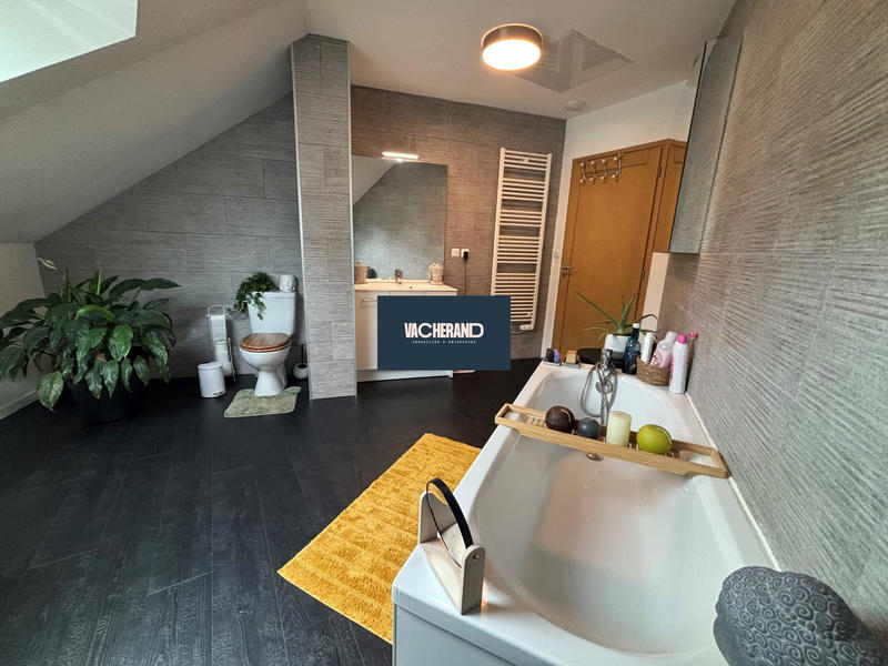 Maison - 154 m² - 6 pièces