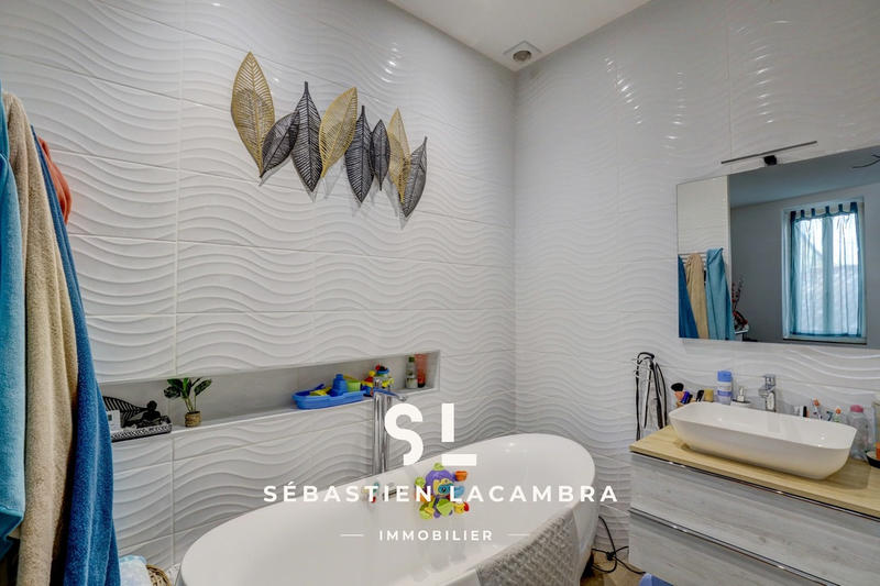 Maison - 109 m² - 3 pièces