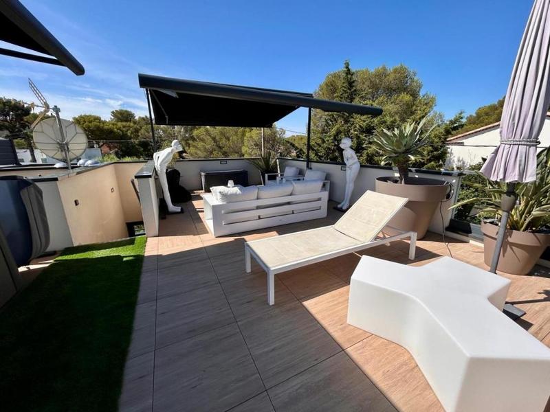 Appartement - 93 m² - 3 pièces