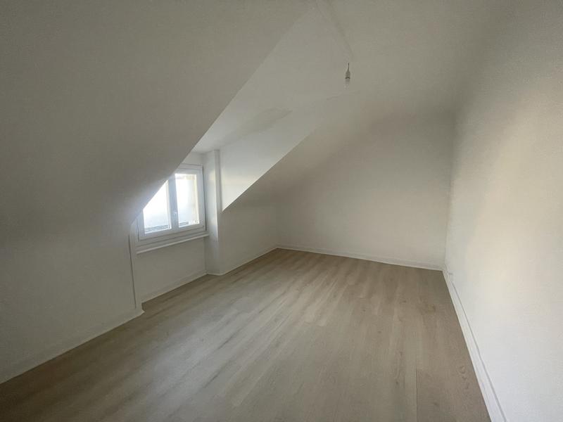 Duplex - 84 m² - 6 pièces