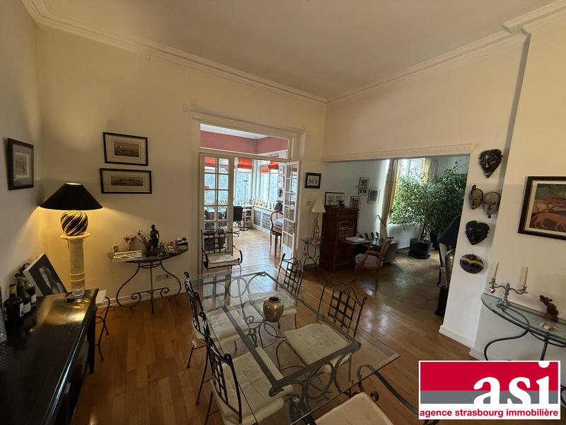 Appartement - 250 m² - 10 pièces