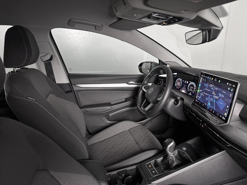 Volkswagen Golf 8 Evo 2 Tsi 150ch Harman Kardon Digital Cock Camera Sieges Chauff Regul Acc