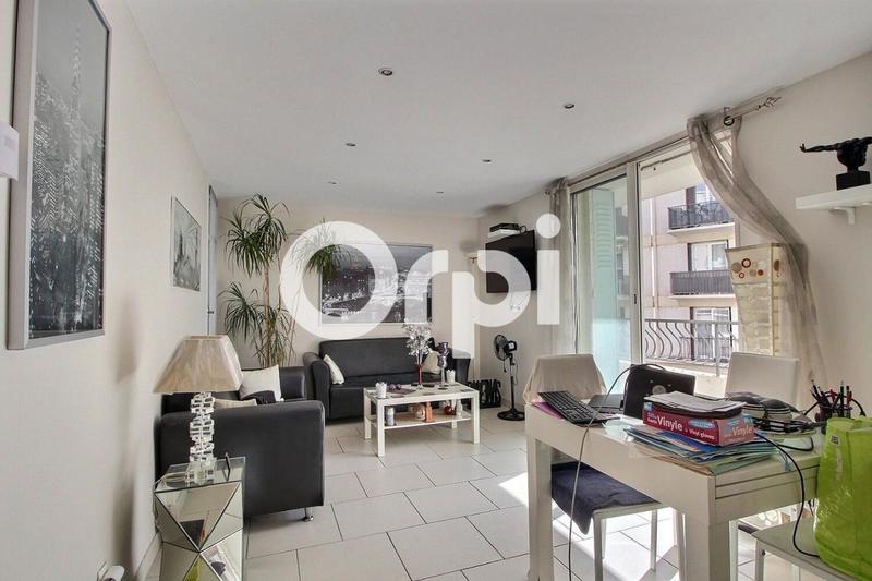 Appartement - 63 m² - 3 pièces