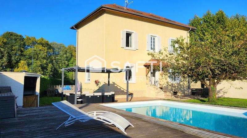 Maison - 140 m² - 7 pièces