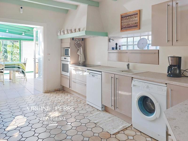 Maison - 143 m² - 5 pièces