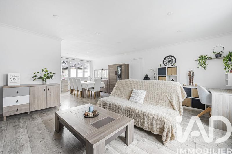 Appartement - 90 m² - 4 pièces