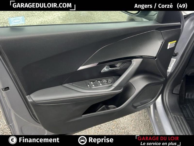 Peugeot 2008 II Hybrid 136 e-Dcs6 Allure