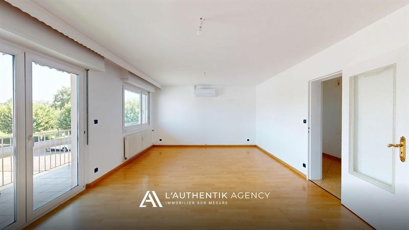 Appartement - 80 m² - 3 pièces