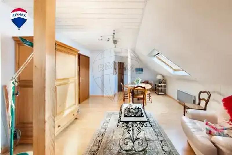 Maison - 174 m² - 8 pièces