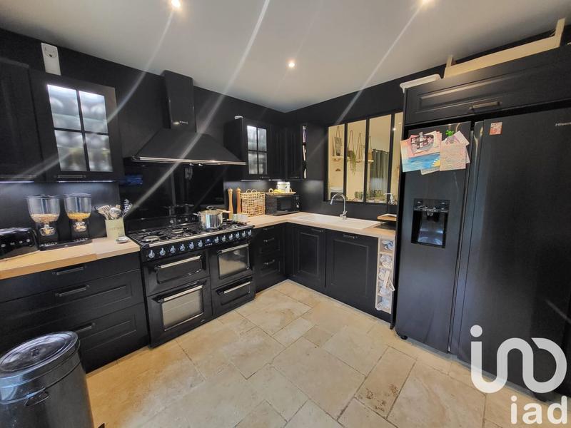 Maison - 209 m² - 4 pièces