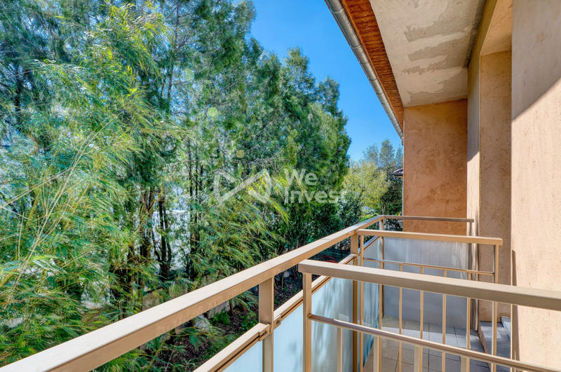 Maison - 203 m² - 7 pièces