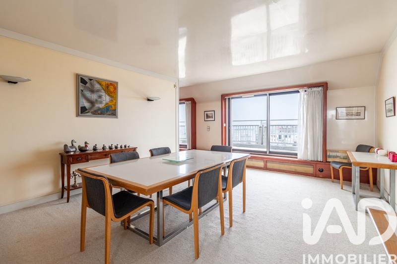 Appartement - 230 m² - 8 pièces