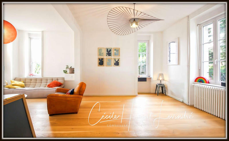 Maison - 188 m² - 8 pièces