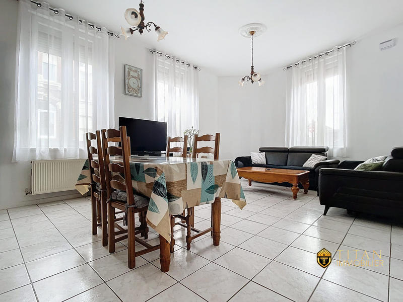 Maison - 99 m² - 3 pièces