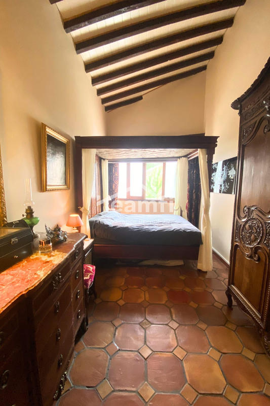 Maison - 168 m² - 5 pièces