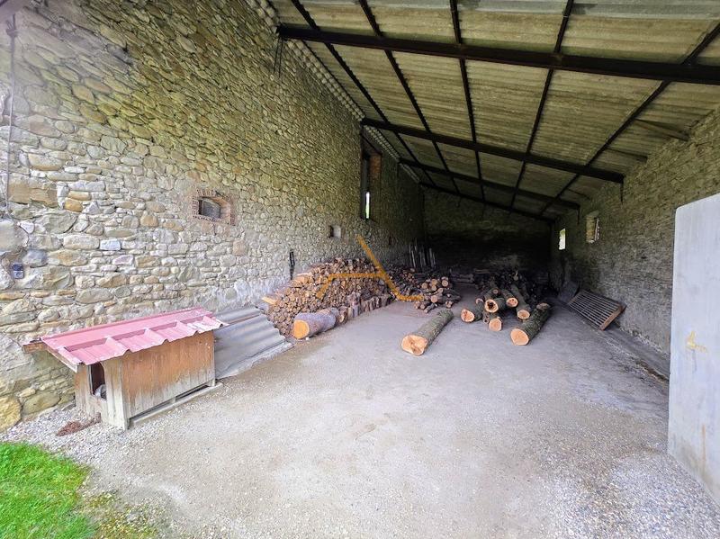 Maison en pierre - 500 m² - 5 pièces