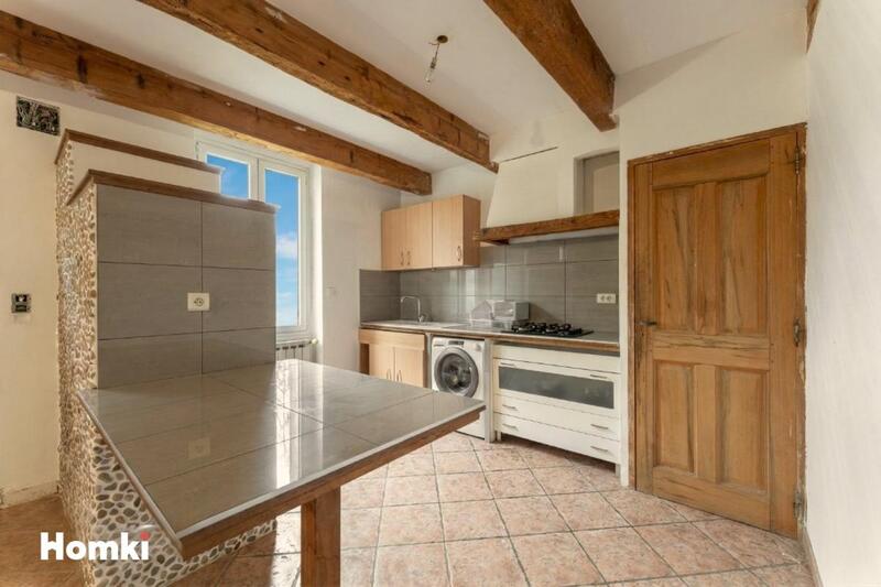 Maison - 210 m² - 6 pièces