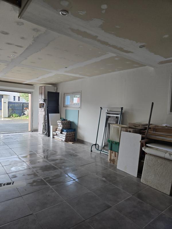 Maison - 148 m² - 8 pièces