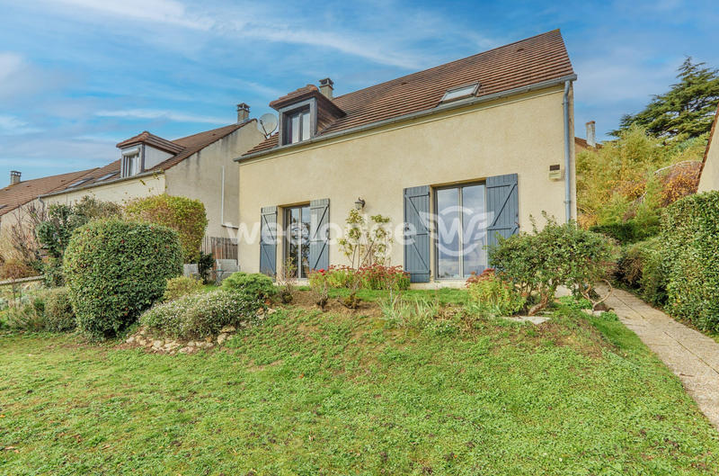 Maison - 138 m² - 5 pièces