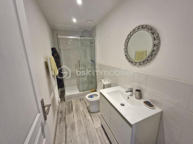 Loft - 160 m² - 5 pièces