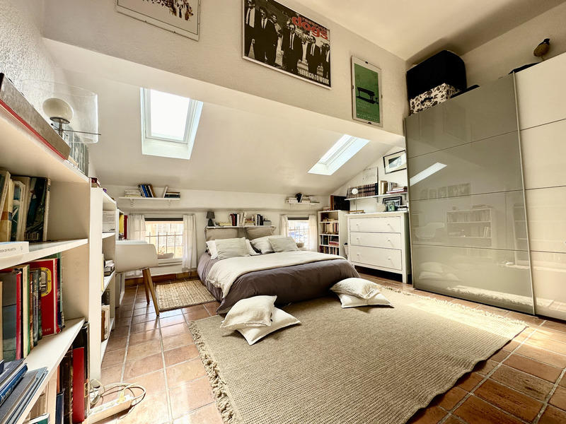 Appartement - 178 m² - 8 pièces