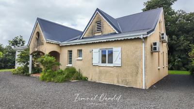 Maison - 188 m² - 6 pièces