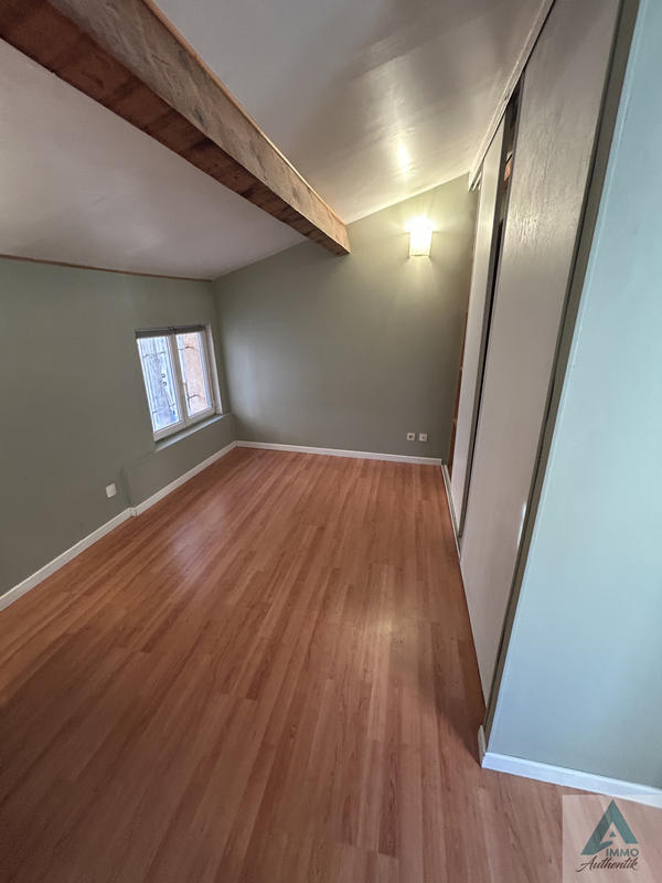 Appartement - 74 m² - 3 pièces