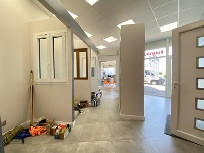 Local commercial - 175 m²